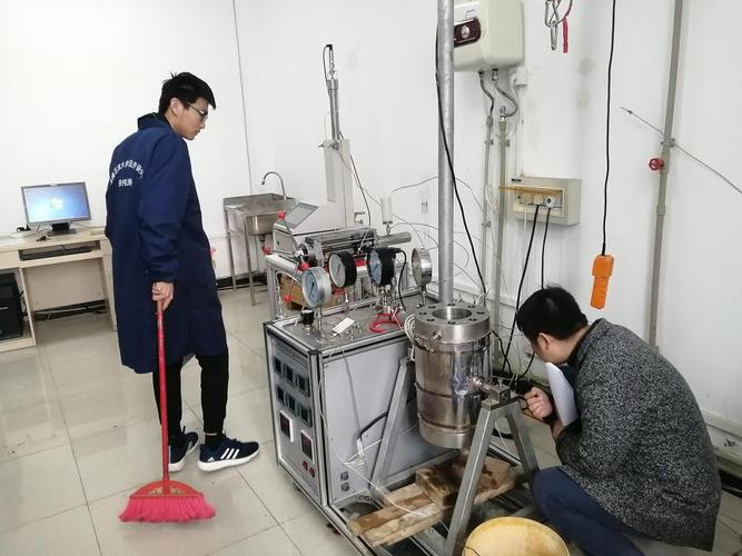 實驗室與設備管理處開展特種設備專項檢查 筑牢安全防線